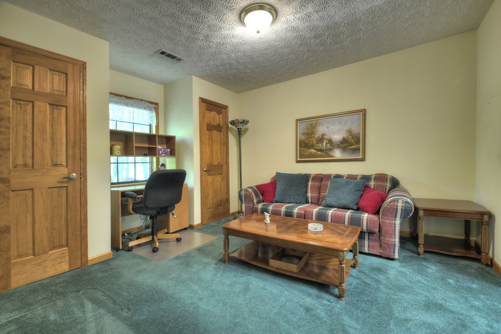 1292 Riverview Drive Property Photo 28