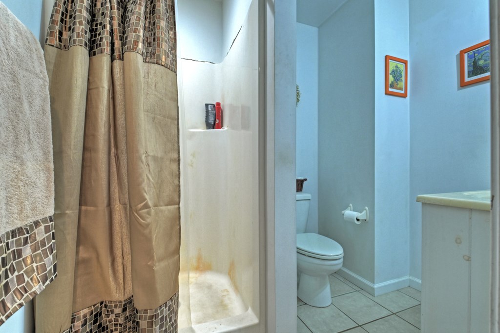 191 Barker Lane Property Photo 25