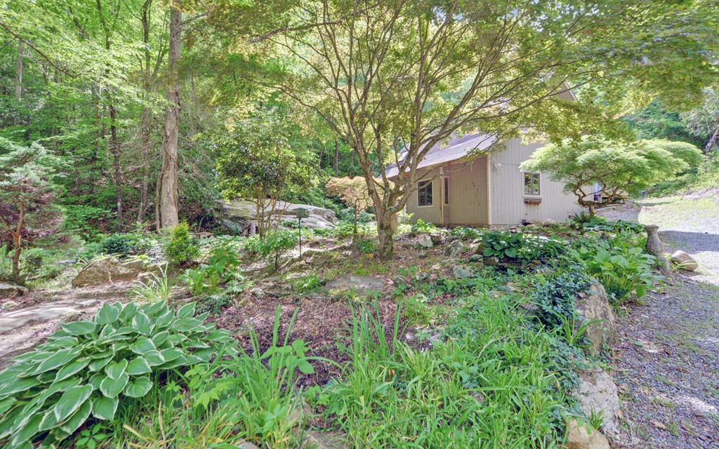 554 Oxford Drive Property Photo 27