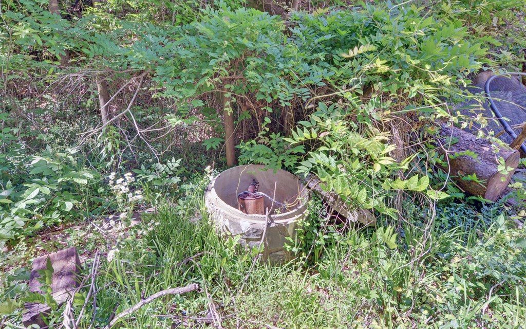 554 Oxford Drive Property Photo 28