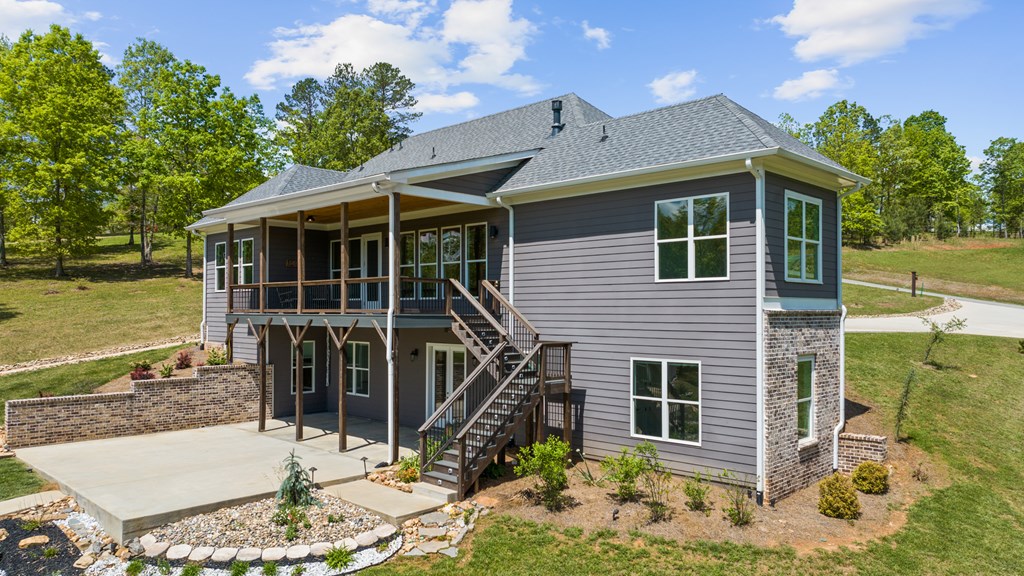 112 Big Knoll Drive Property Photo 3