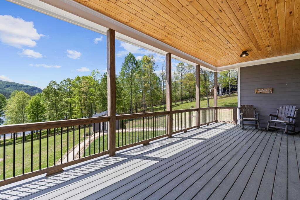 112 Big Knoll Drive Property Photo 44