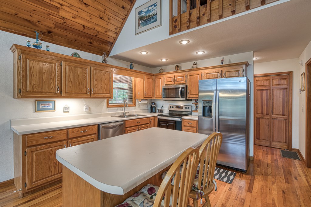186 Brasstown Hills Road Property Photo 10