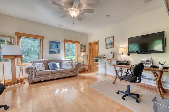 275 Everetts View Property Photo 41