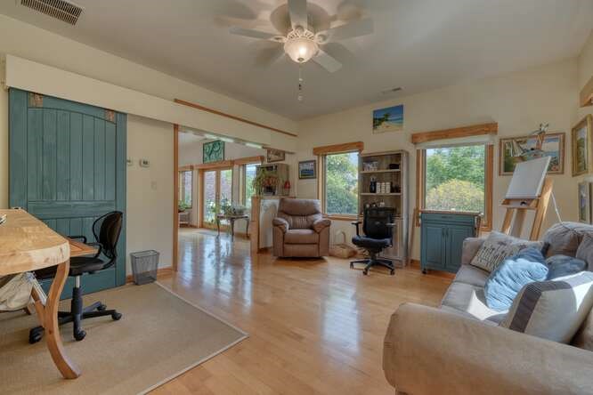 275 Everetts View Property Photo 44
