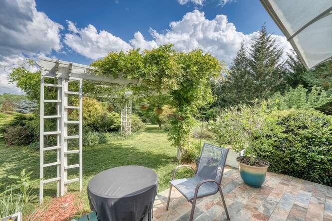 275 Everetts View Property Photo 61