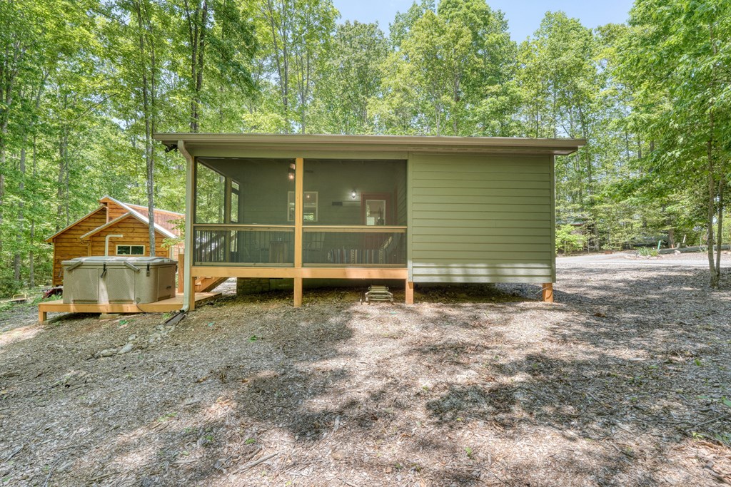 423 Chimney Ridge Property Photo 7