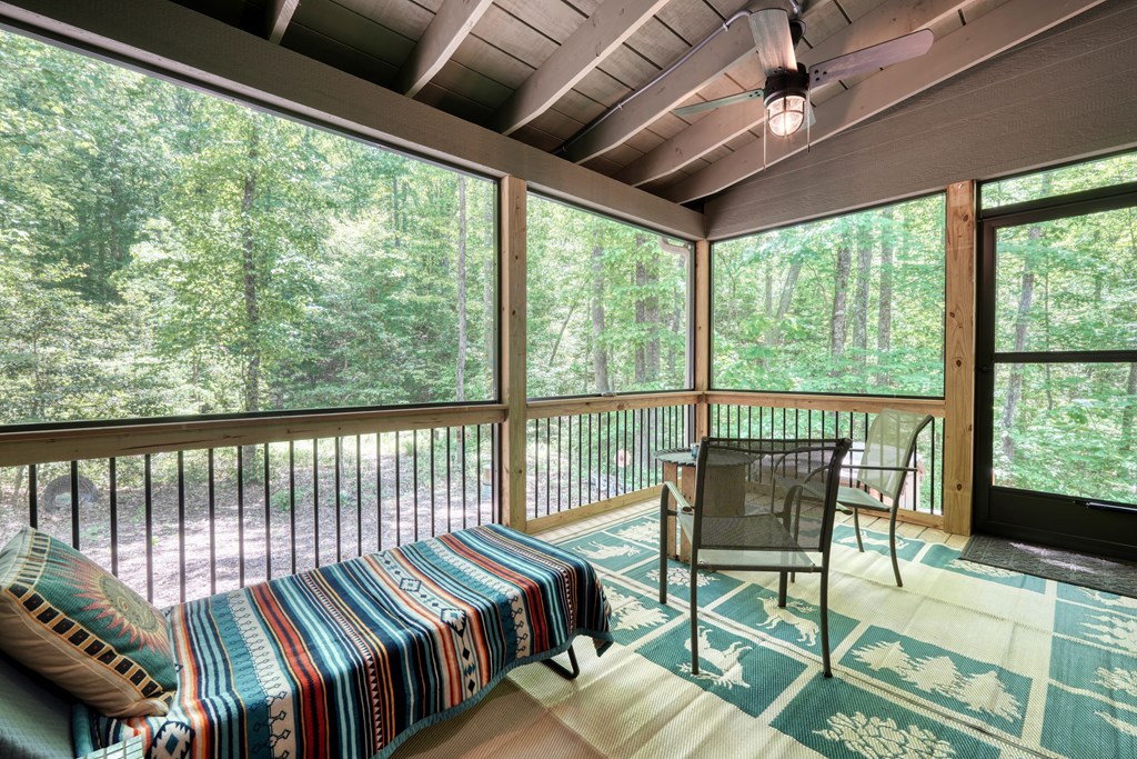 423 Chimney Ridge Property Photo 25