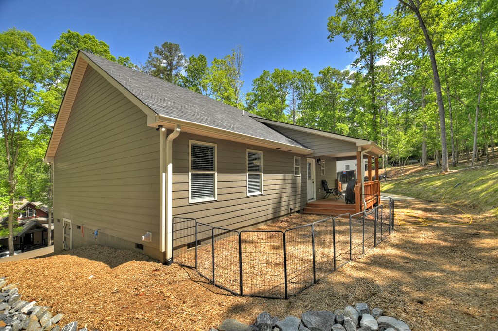 1214 Zenith Trl Property Photo 6