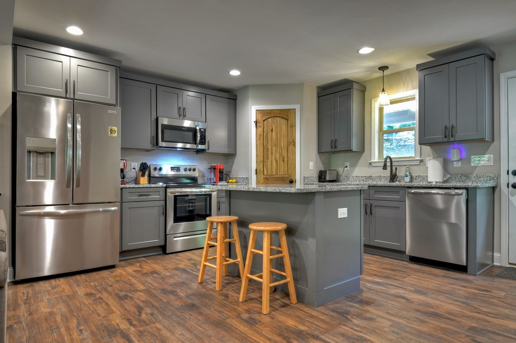 1214 Zenith Trl Property Photo 14