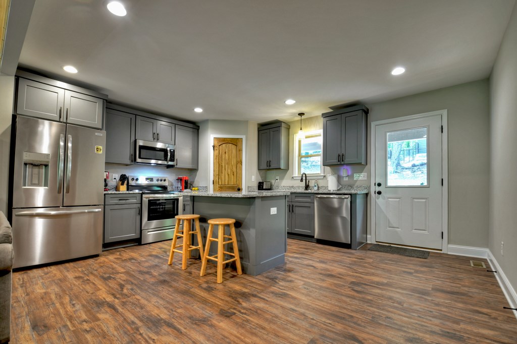 1214 Zenith Trl Property Photo 15