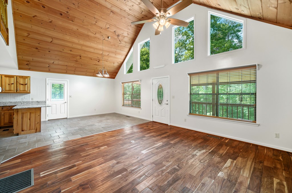 446 Riverwood Road Property Photo 10