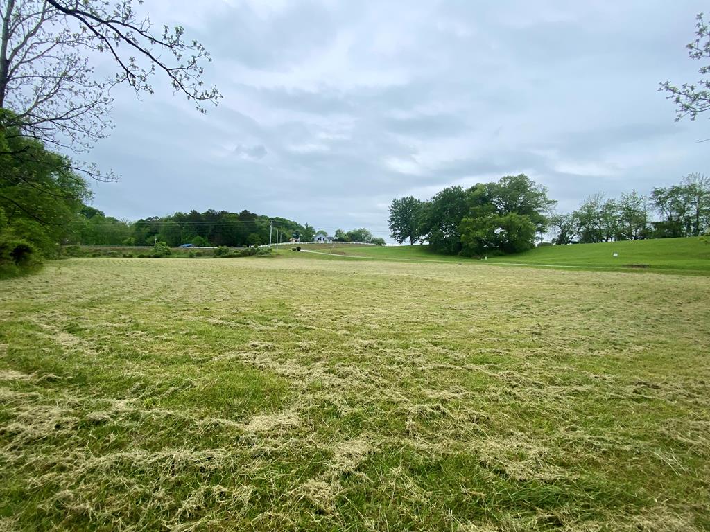 24/26 Mcglamery Farm Drive Property Photo 1