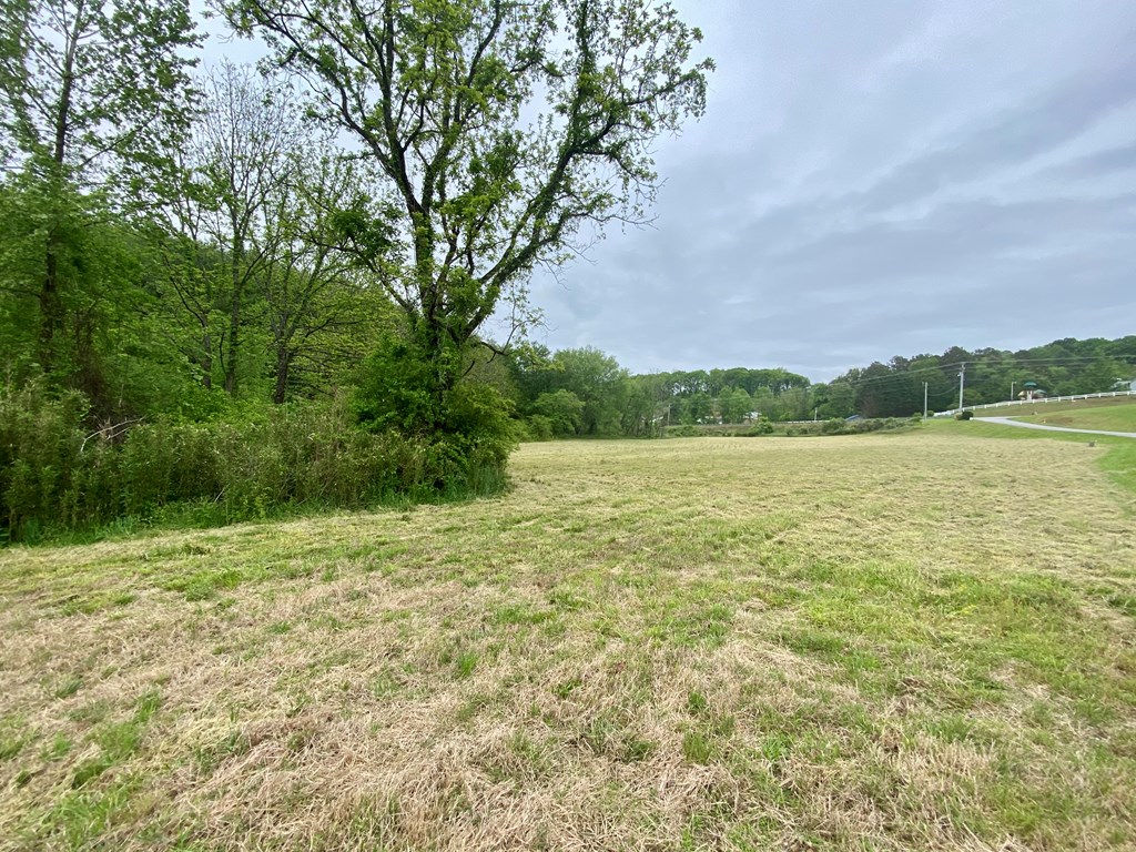 24/26 Mcglamery Farm Drive Property Photo 2