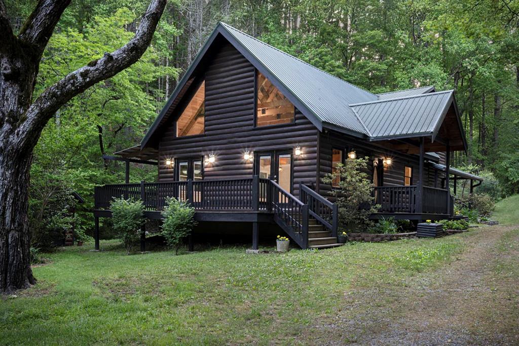 8556 Hwy 2 Property Photo 1