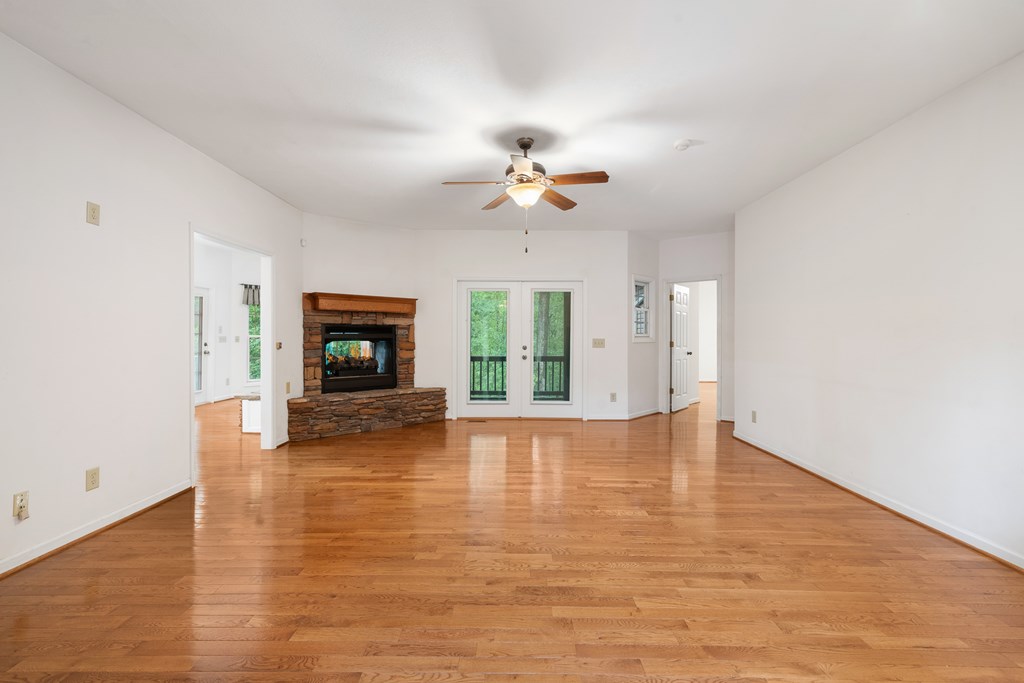 399 Hideaway Hills Road Property Photo 33