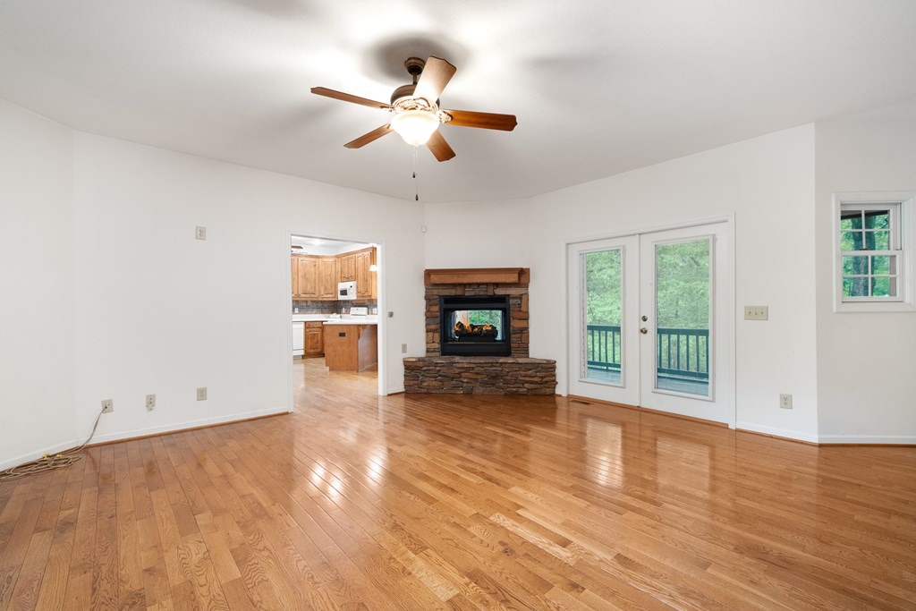 399 Hideaway Hills Road Property Photo 34