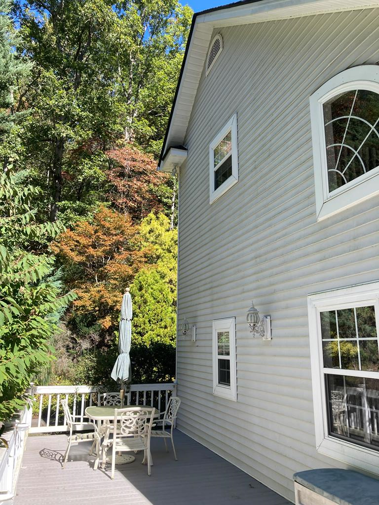 9 Black Bear Mountain Trail Property Photo 5