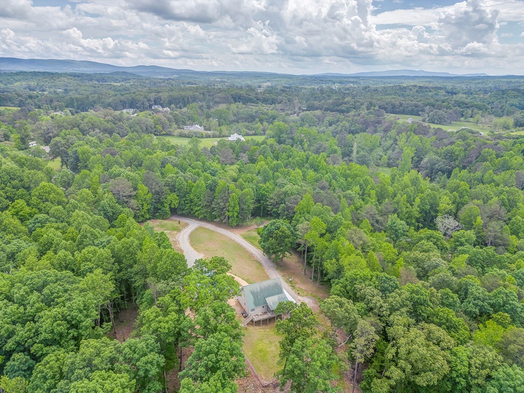 225 Ne Deer Hollow Trail Property Photo 11