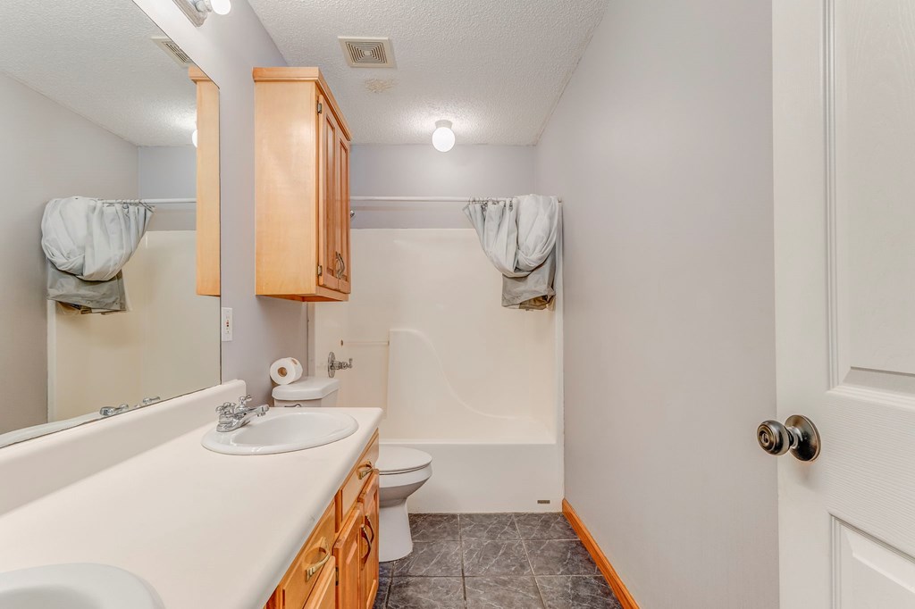 225 Ne Deer Hollow Trail Property Photo 46