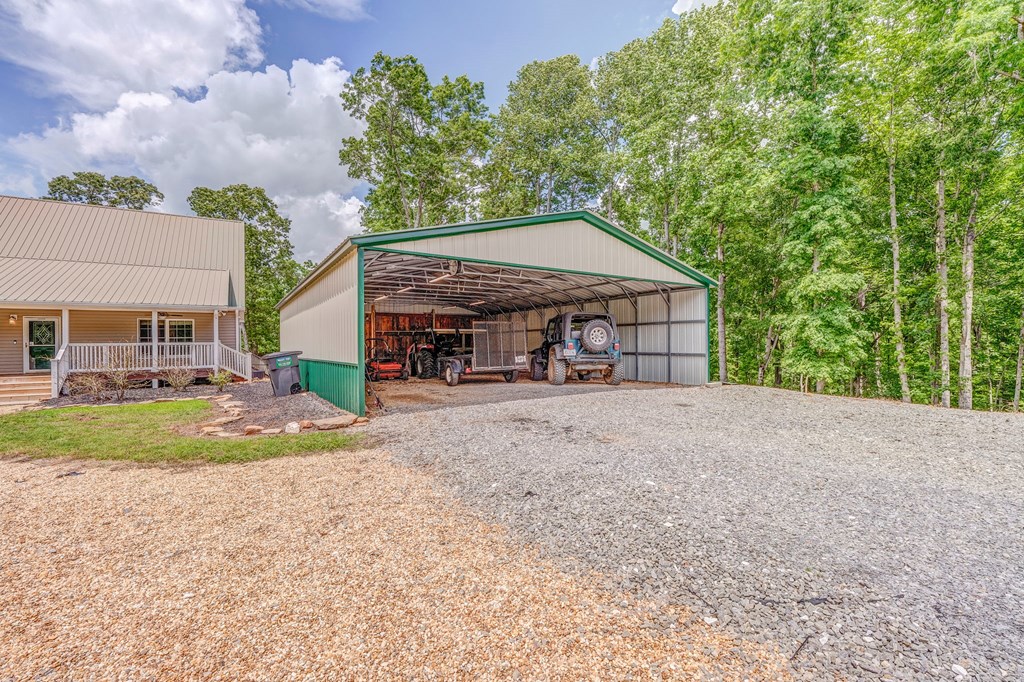 225 Ne Deer Hollow Trail Property Photo 63