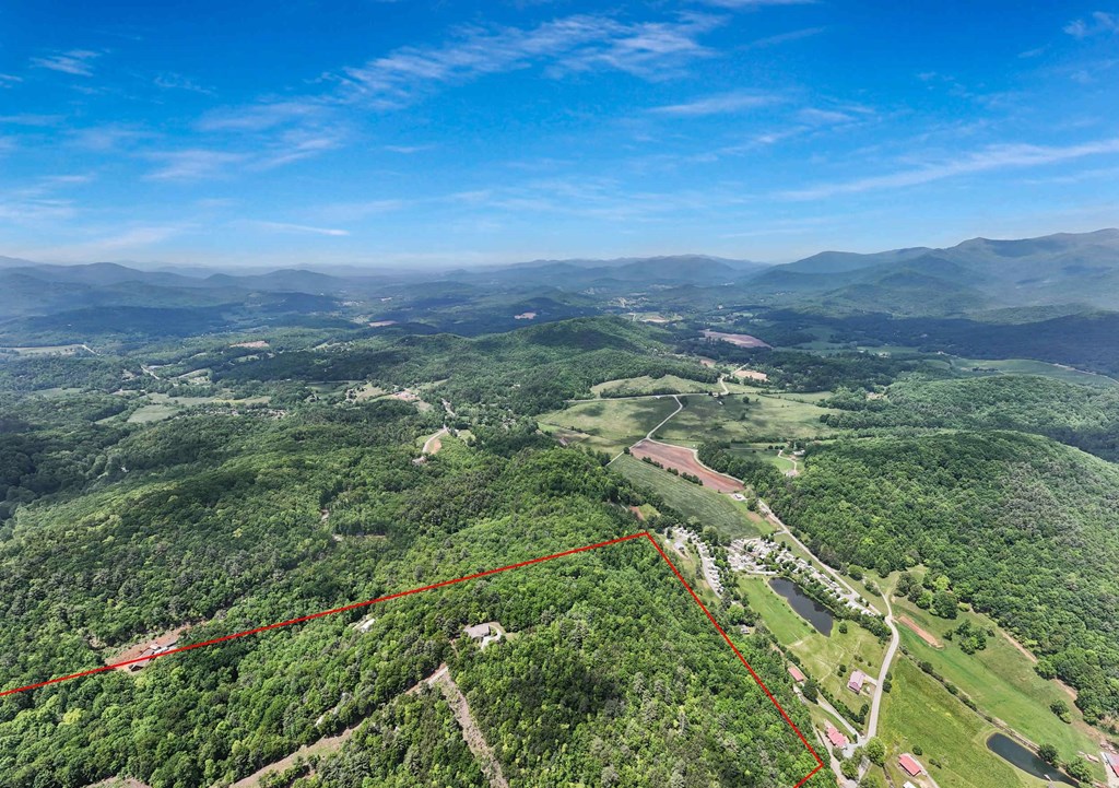 376 Eagles Rest Property Photo 58