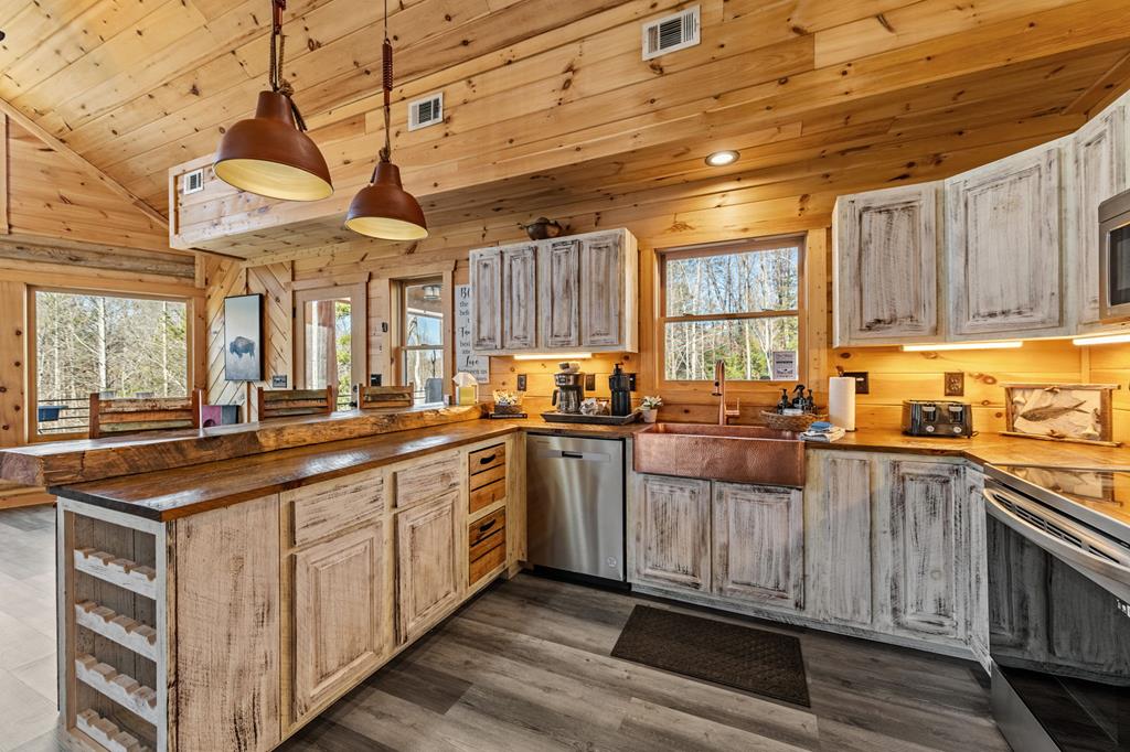 87 Lonesome Dove Path Property Photo 6