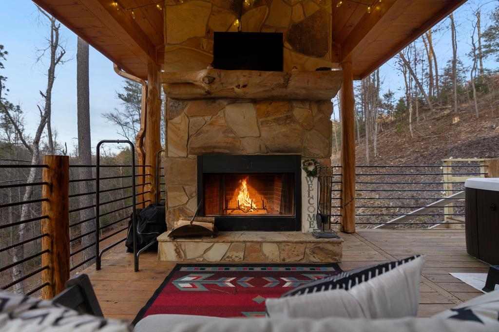 87 Lonesome Dove Path Property Photo 72