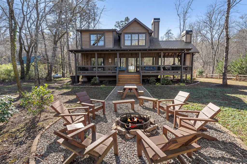 496 Silver Creek Road Property Photo 1