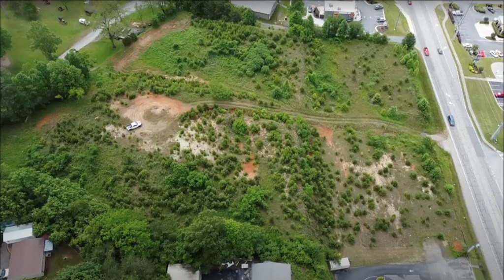 200 E Highway 76 Property Photo 2