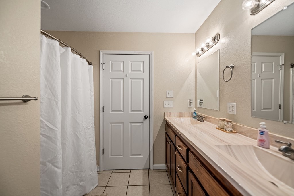 6 Gilliam Road Property Photo 16