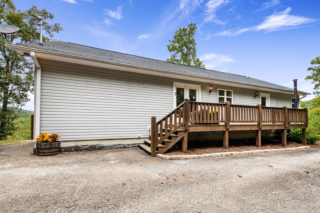 6 Gilliam Road Property Photo 35