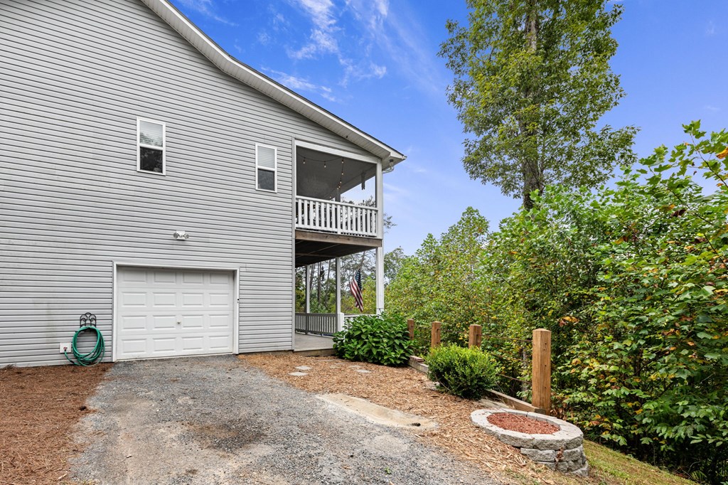 6 Gilliam Road Property Photo 37
