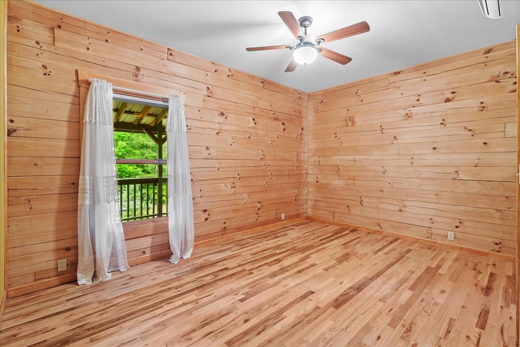 3691 Flagpole Rd Property Photo 27