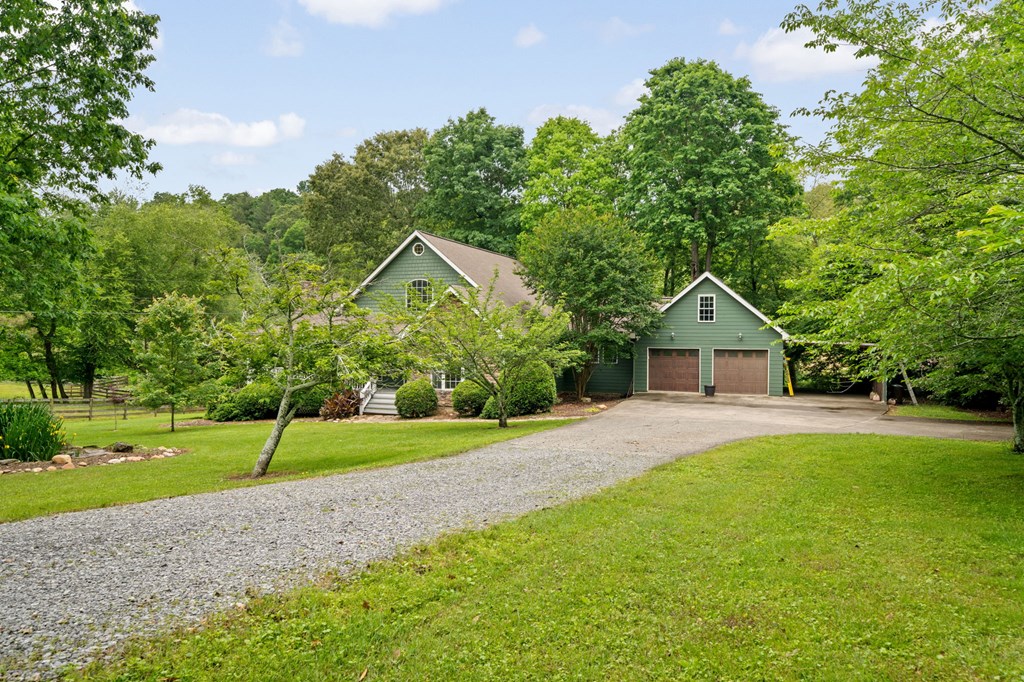 83 Licklog Road Property Photo 9
