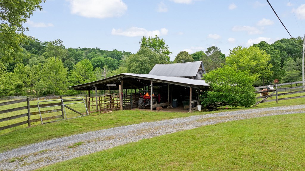83 Licklog Road Property Photo 66