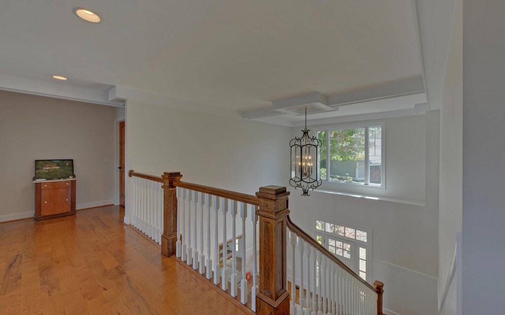 1951 Island View Drive Property Photo 9