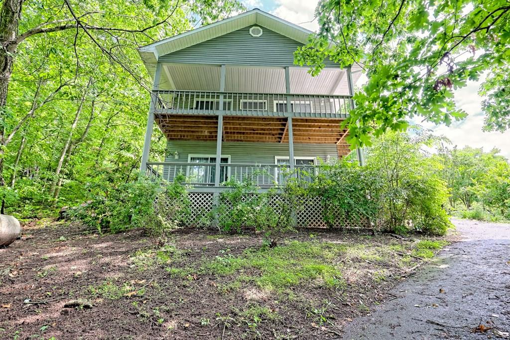 985 Vista Lane Property Photo 1