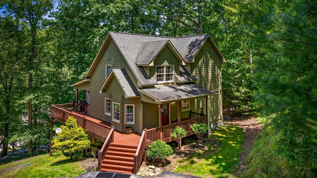615 Navaho Way Property Photo 2