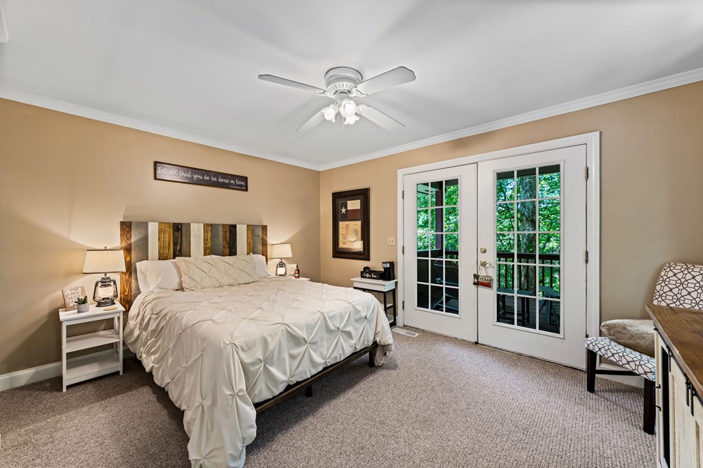 615 Navaho Way Property Photo 32