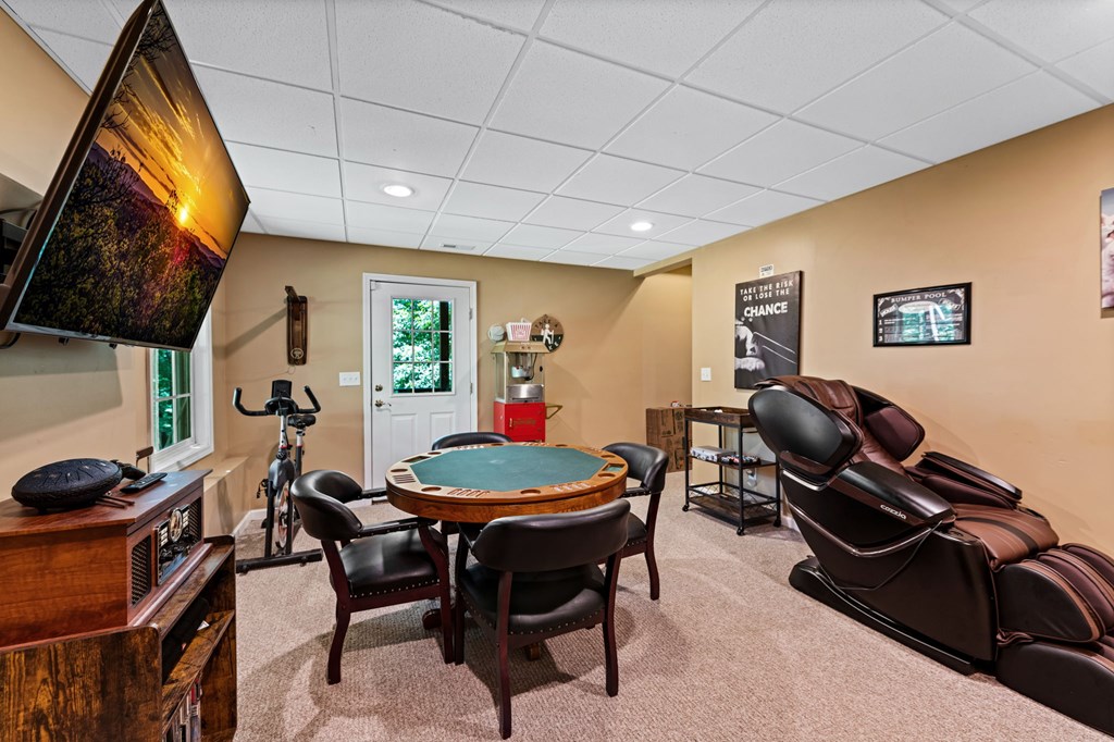 615 Navaho Way Property Photo 40