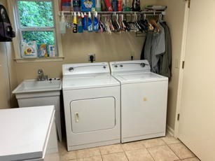 1275 Taylor Road Property Photo 13