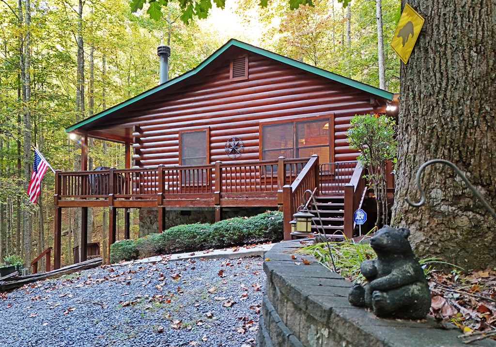 151 Hatchet Trail Property Photo 2