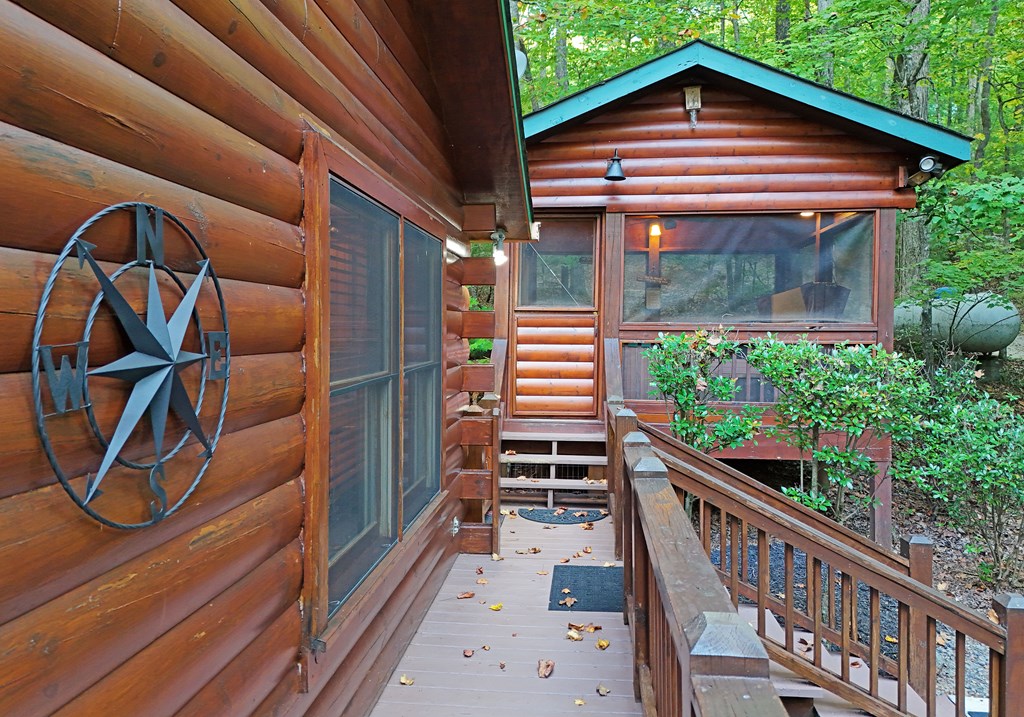 151 Hatchet Trail Property Photo 6