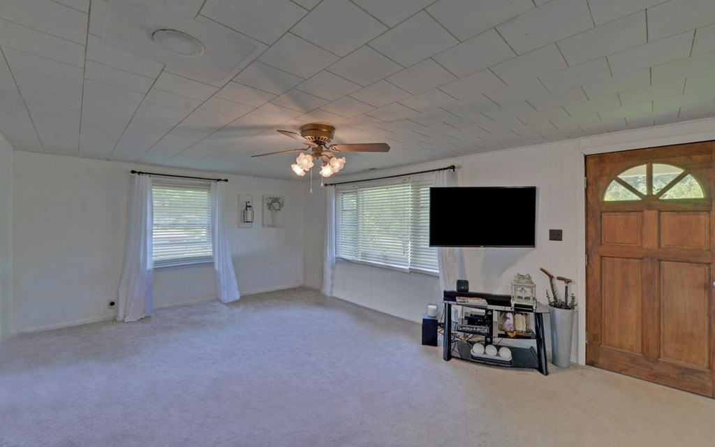 5077 Hwy 68 Property Photo 11