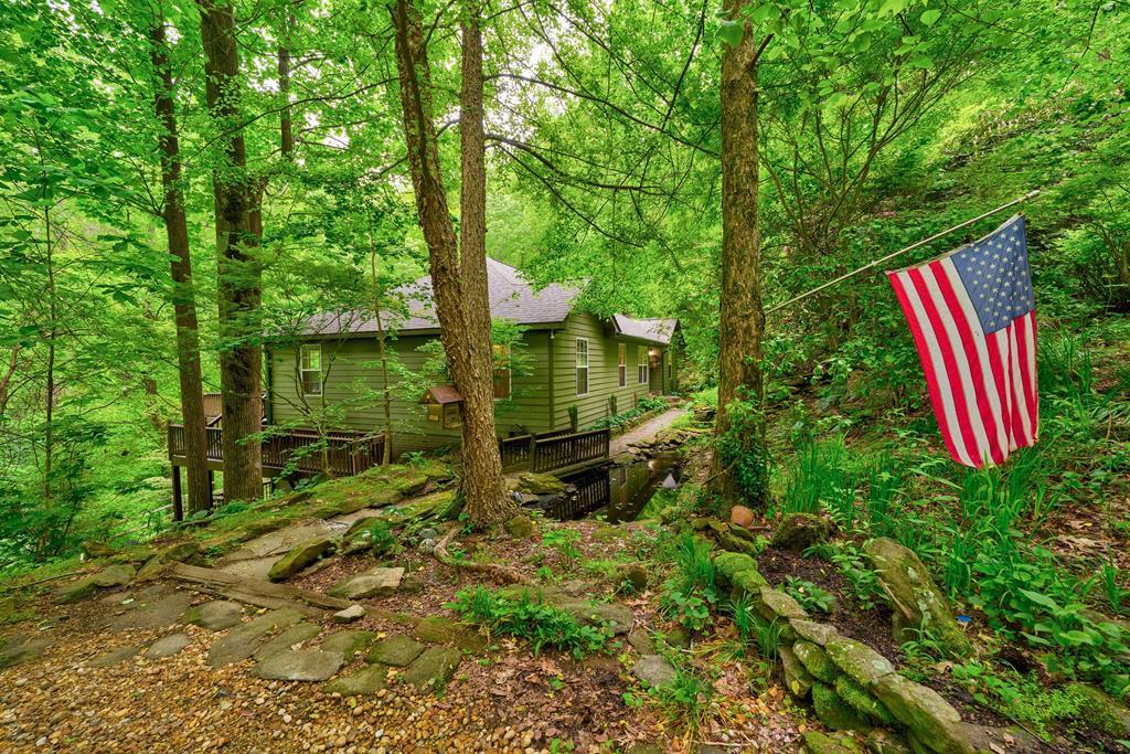 9327 Highway 52 Property Photo 1