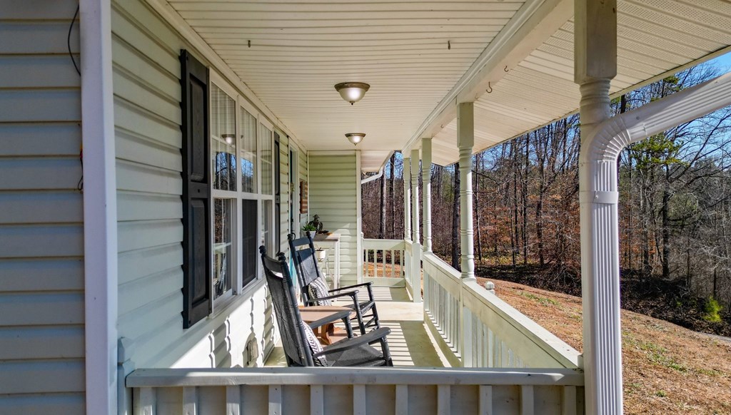 687 W Price Creek Road Property Photo 7