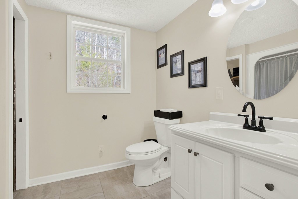 687 W Price Creek Road Property Photo 43
