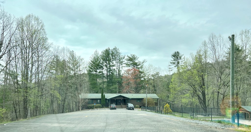 J273 Pine Ridge Road Property Photo 18