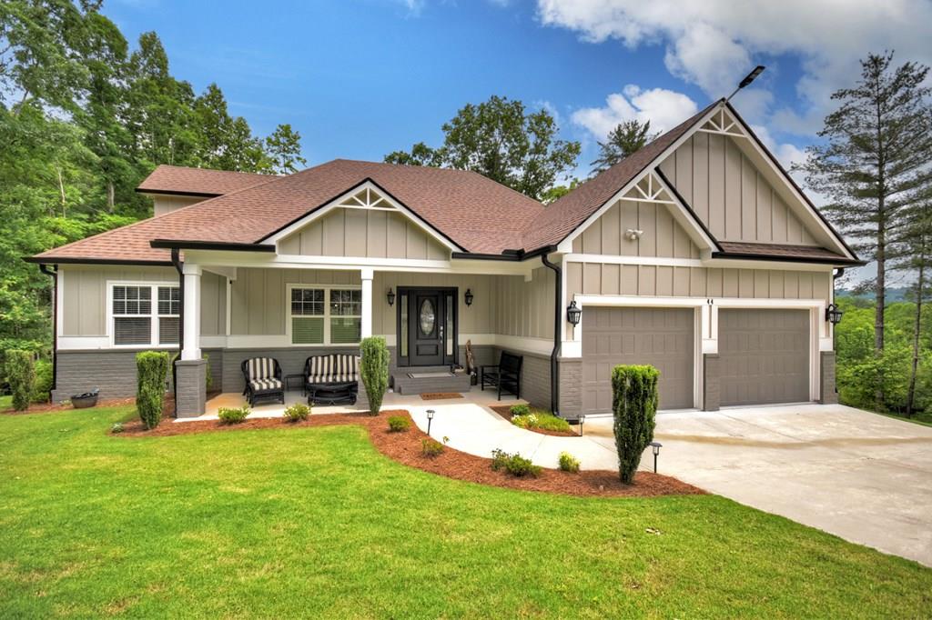 44 Brookside
